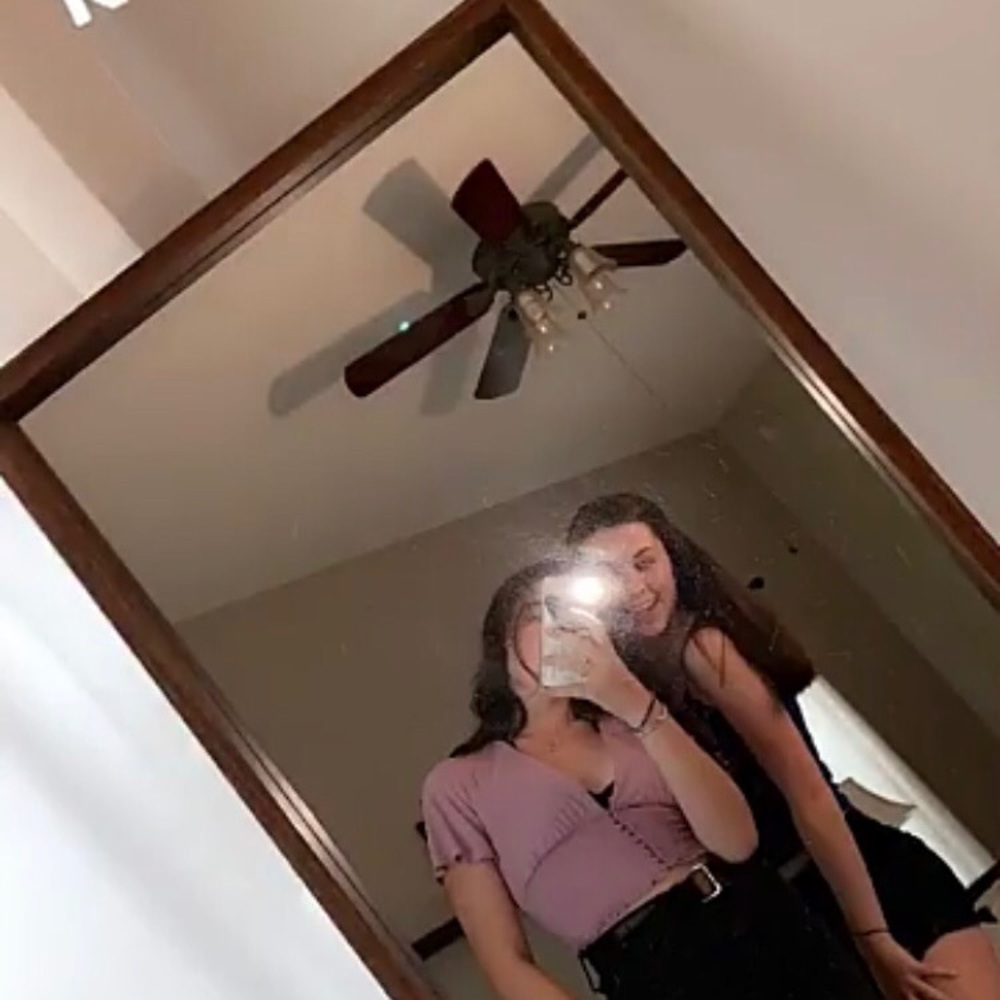 Meet your Posher, Gabs